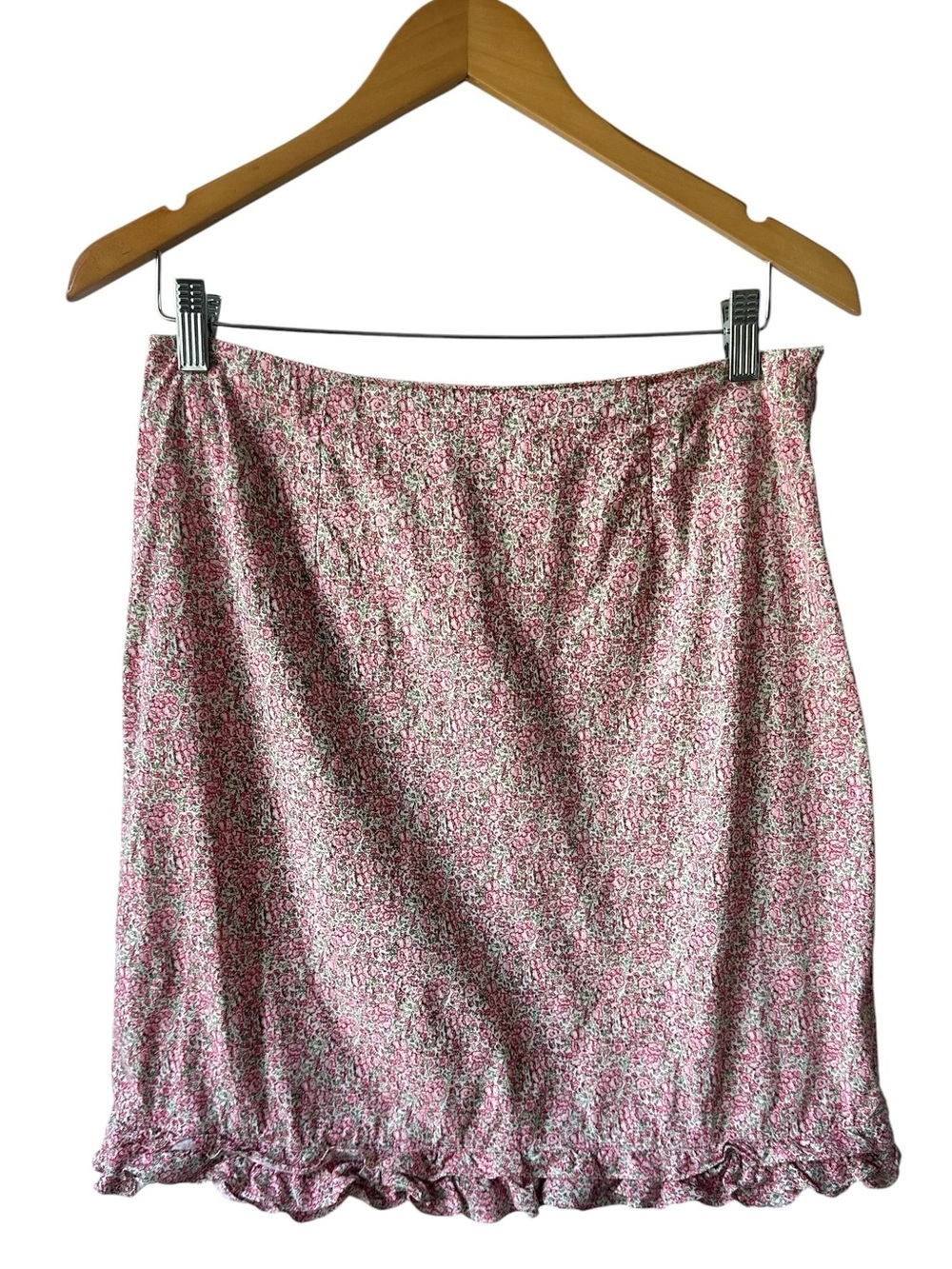 American Eagle Outfitters Women’s Pink Floral Ruffle Hem Skirt